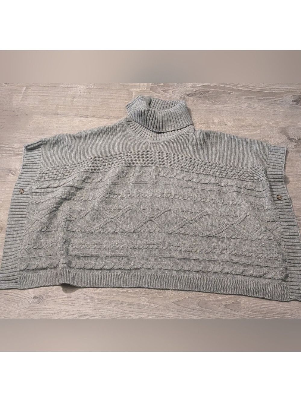 Lole gray turtleneck poncho OS